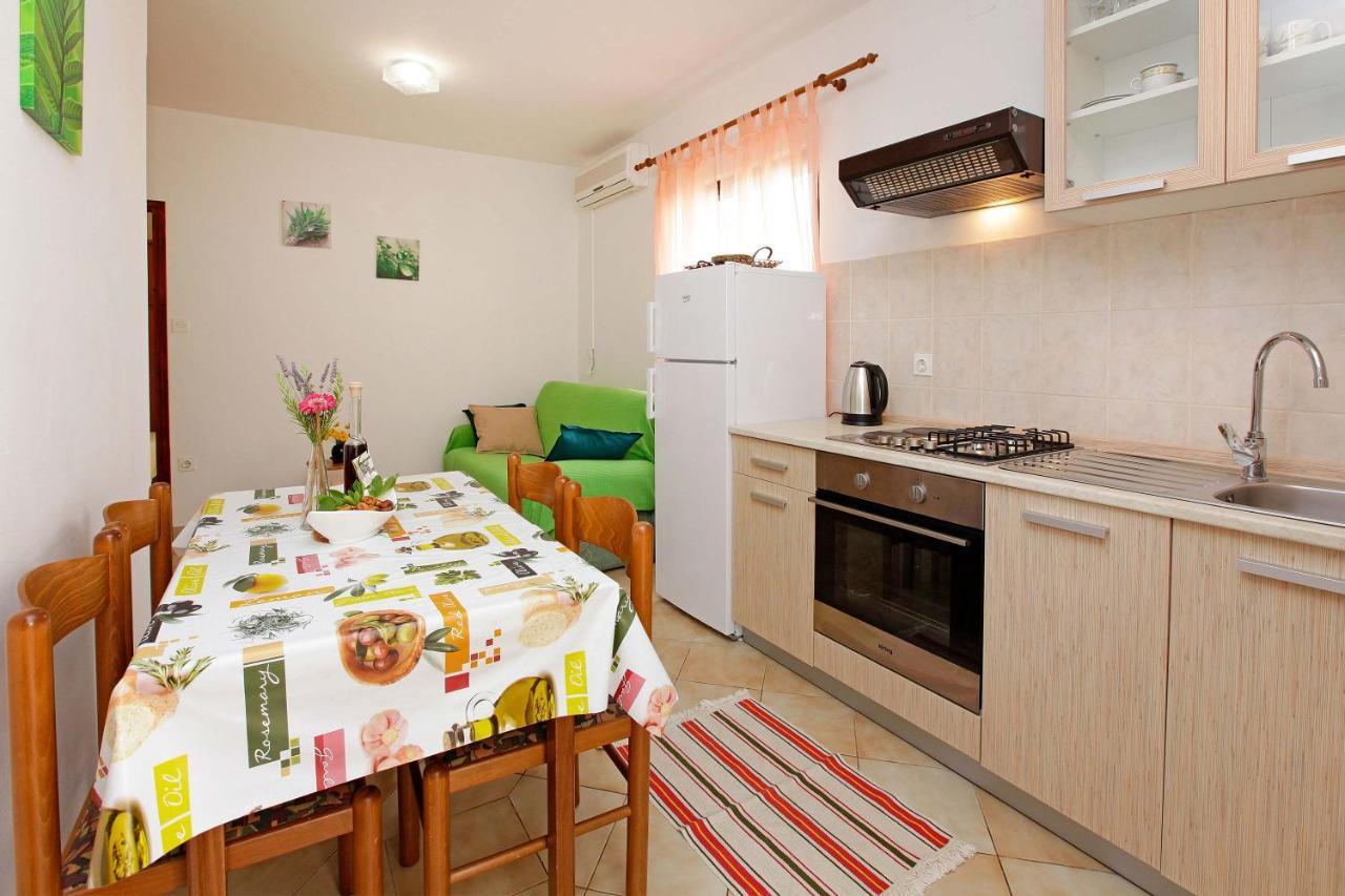 Apartmani Doro Vela Luka Eksteriør billede