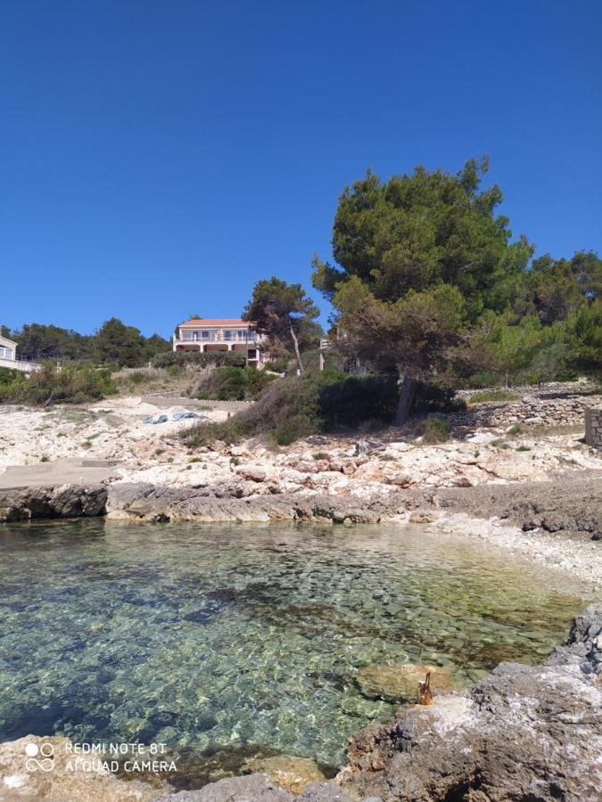 Apartmani Doro Vela Luka Eksteriør billede
